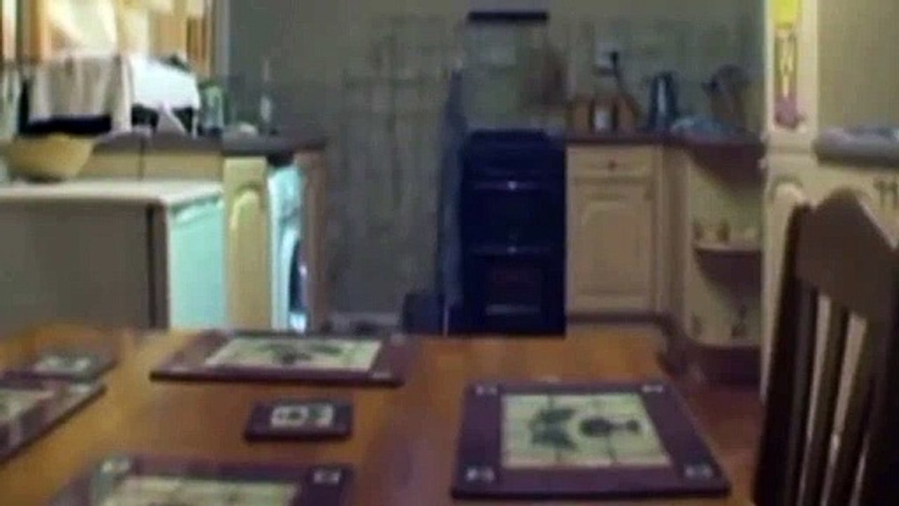 VÍDEOS REALES ESPIRITOSOS CON POLTERGEIST PARANORMAL DE POLTERGEIST PARTE