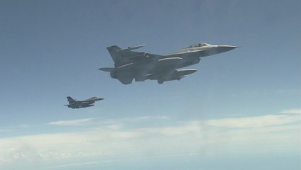 F-16 "아직 우리가 주력 전투기"...2060년까지 영공 지킨다 / YTN