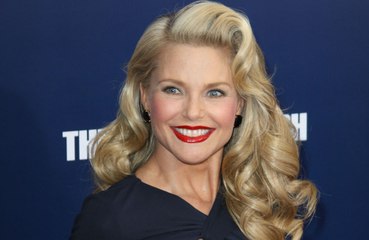 Christie Brinkley claims Donald Trump invited her onto his private jet
