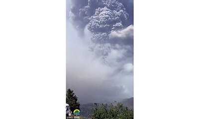 Karayipler'de yanardağ patladı