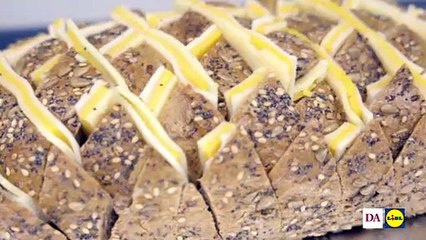 Pan relleno de queso y mantequilla derretida