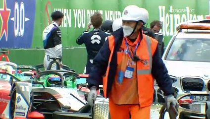 L'accident de Turvey qui a stoppé les essais libres 1