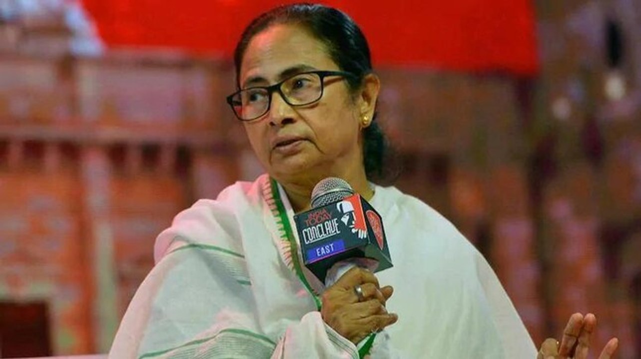 EC notice to Mamata over remarks against central forces, defiant TMC boss says "I don't care"
