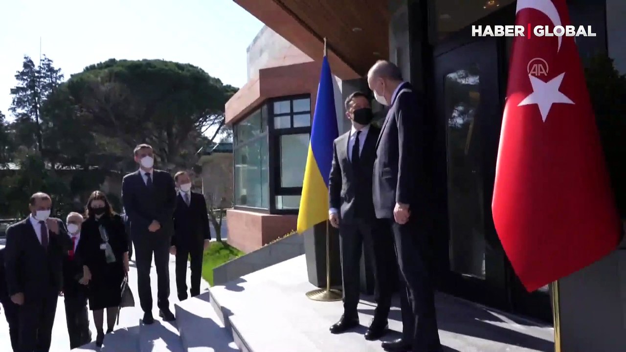 Cumhurbaşkanı Erdoğan ve Ukrayna Devlet Başkanı Zelenskiy görüşmesi başladı