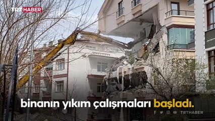 Ankara'da temeli kayan bina yıkılıyor