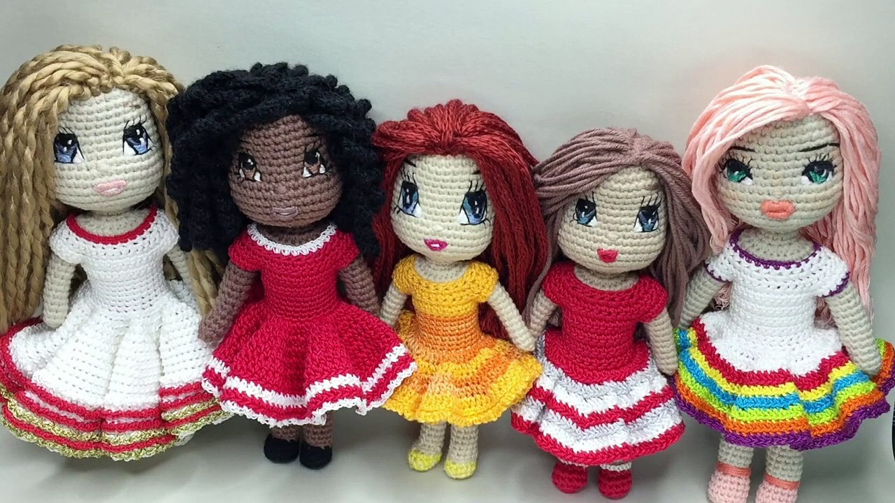 How To Crochet A Doll Dress For Bella.  Part 2  A Beginner Friendly Tutorial