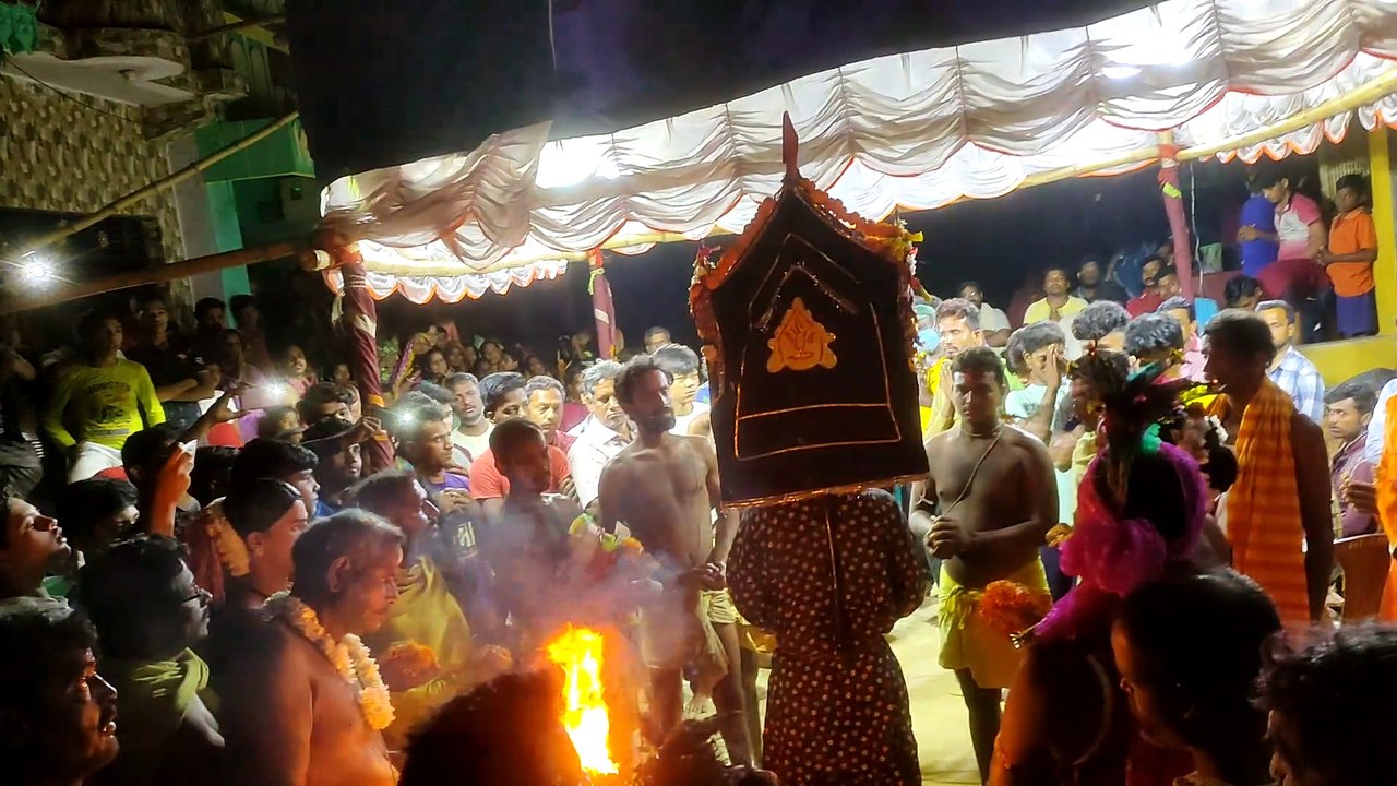 MIND BLOWING DANDA NACHA