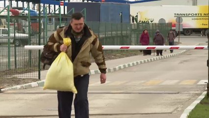 بسبب إقليم دونباس.. نذر حرب بين أوكرانيا وروسيا