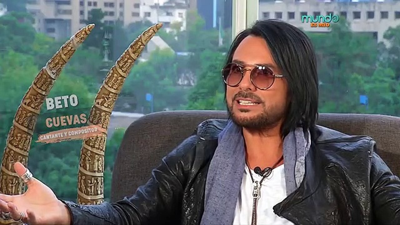 En sus batallas - Beto Cuevas