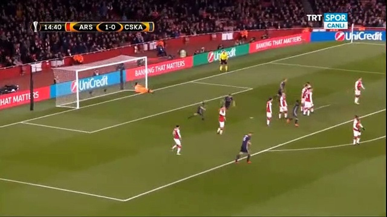 Golovin'den müthiş frikik golü