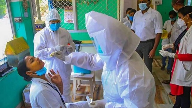 Maharashtra reports more than 55 thousand cases in 24 hours