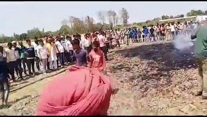 गेहूं सहित ट्रैक्टर राख में बदला