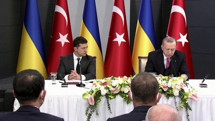 La cooperazione  militare fra Kiev ed Ankara sullo sfondo delle tensioni nel Donbass