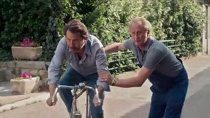 Bisiklet Sürmesini Bilmeyen Bisikletçi