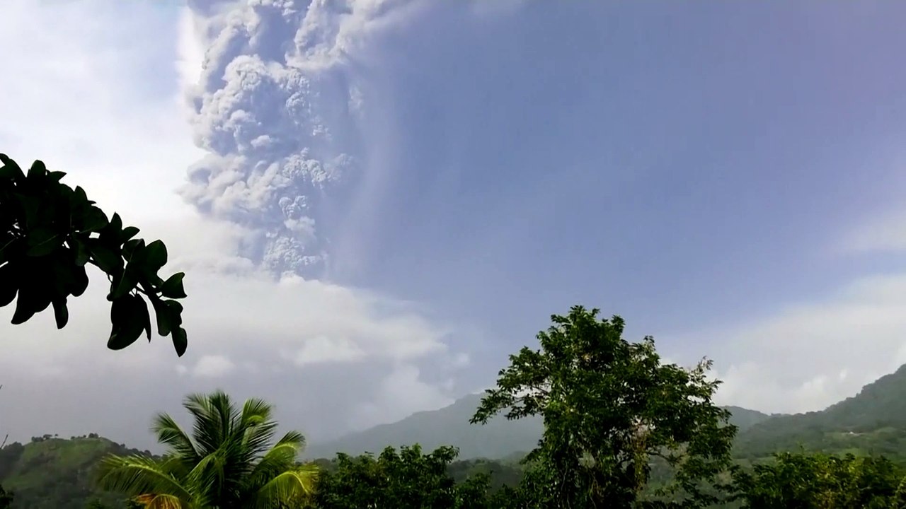 Vulkanausbruch auf St. Vincent: Tausende Menschen in Notunterkünften