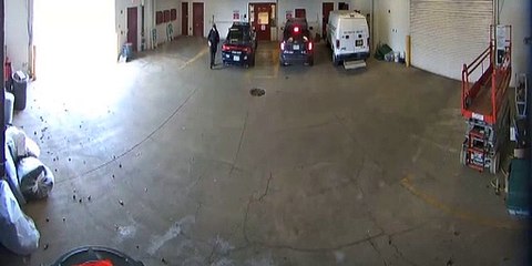 Hapishaneden inanılmaz firar kamerada