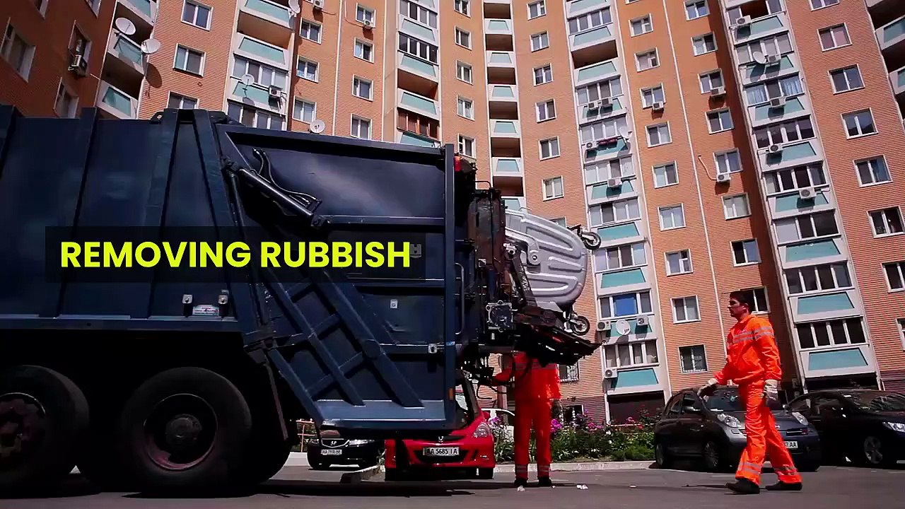 Removing Rubbish - Goodbye Junk - Rubbish Removal Sydney - 1800 405 040
