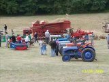 Exposition de matériel agricole ancien en état de marche