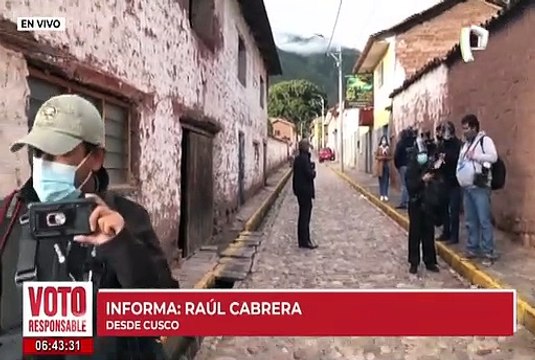 Verónika Mendoza iniciará jornada electoral tomando desayuno con sus familiares en Cusco