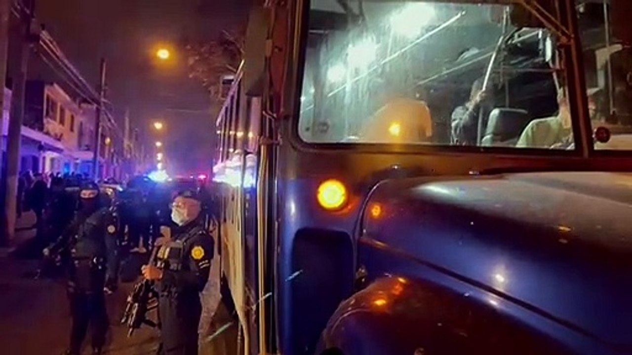 Más de 50 personas detenidas por violar la Ley Seca en un club nocturno, violaron Ley Seca