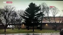 ABD’de okul bahçesine düşen yıldırım ağacı ikiye ayırdı
