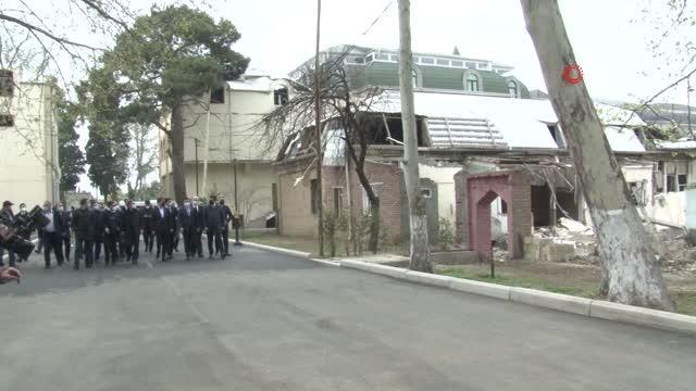 - Cumhurbaşkanlığı İletişim Başkanı Altun 26 sivilin hayatını kaybettiği Gence'de