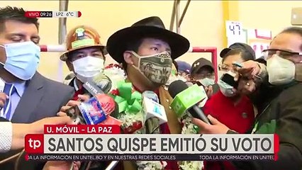 Santos Quispe y Franklin Flores emitieron su voto, llamaron a la población a las urnas