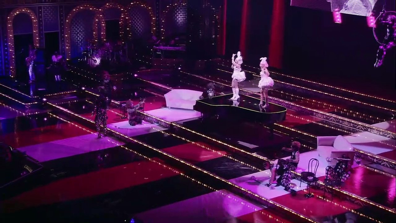 Ayumi Hamasaki - Sexy Little Things - Rock'n'rol Circus Tour Final Live 2011