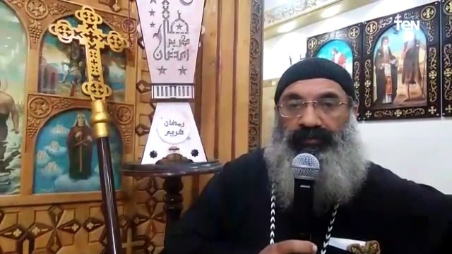 فانوس وهلال وصليب.. كنيسة بالشرقية تعلق زينة رمضان.. والقس إيليا: شهر محبة