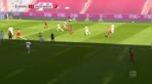 Bayern concede ground in Bundesliga title race