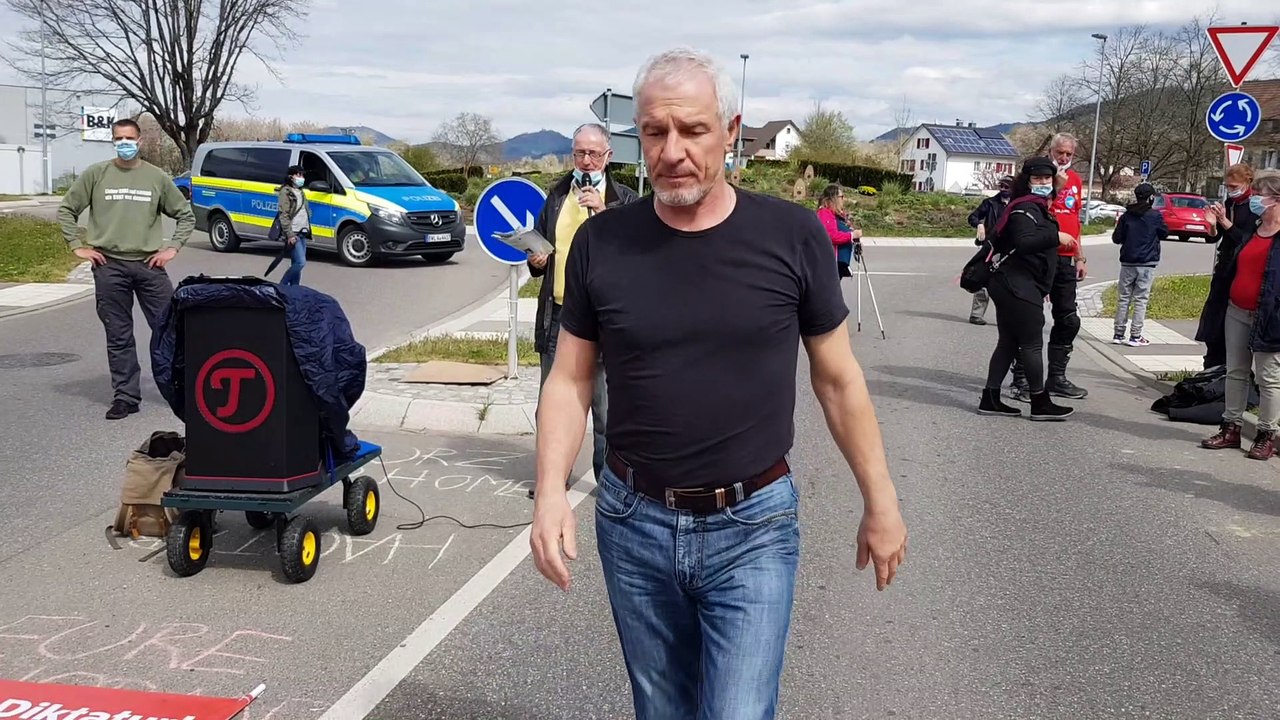 ++ Viele kamen ++ Mit der ganzen Familie ++ Demo am 11.04. in Ottersweier ++Teil 2