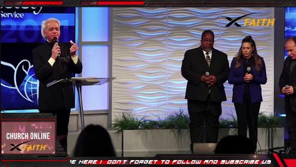 HOLY COMMUNION I PS BENNY HINN