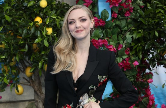 Amanda Seyfried suffers fame-induced panic attacks