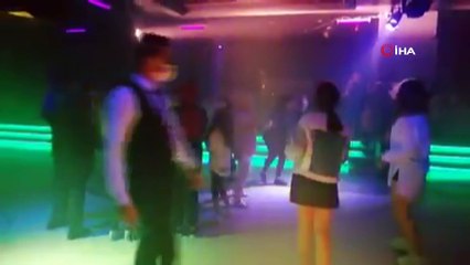 Otelin discosunda korona eğlencesi pes dedirtti