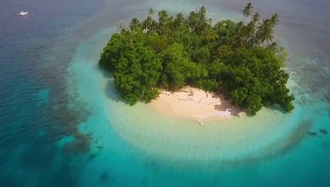 Climate.Change.Ade.on.the.Frontline S01E01