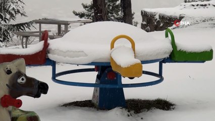 Kütahya'da nisan ayında kar sürprizi