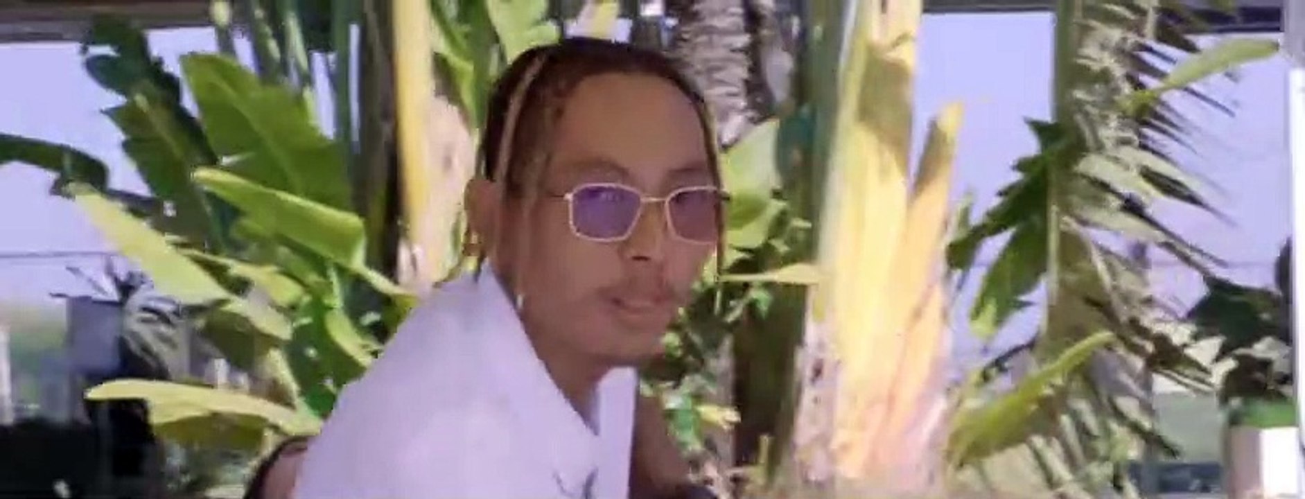 Tempo Tris - នារីបឹងទំពុន Neary Beong Tumpun (Official MV) ft Rawyer , Snooga [Explicit]