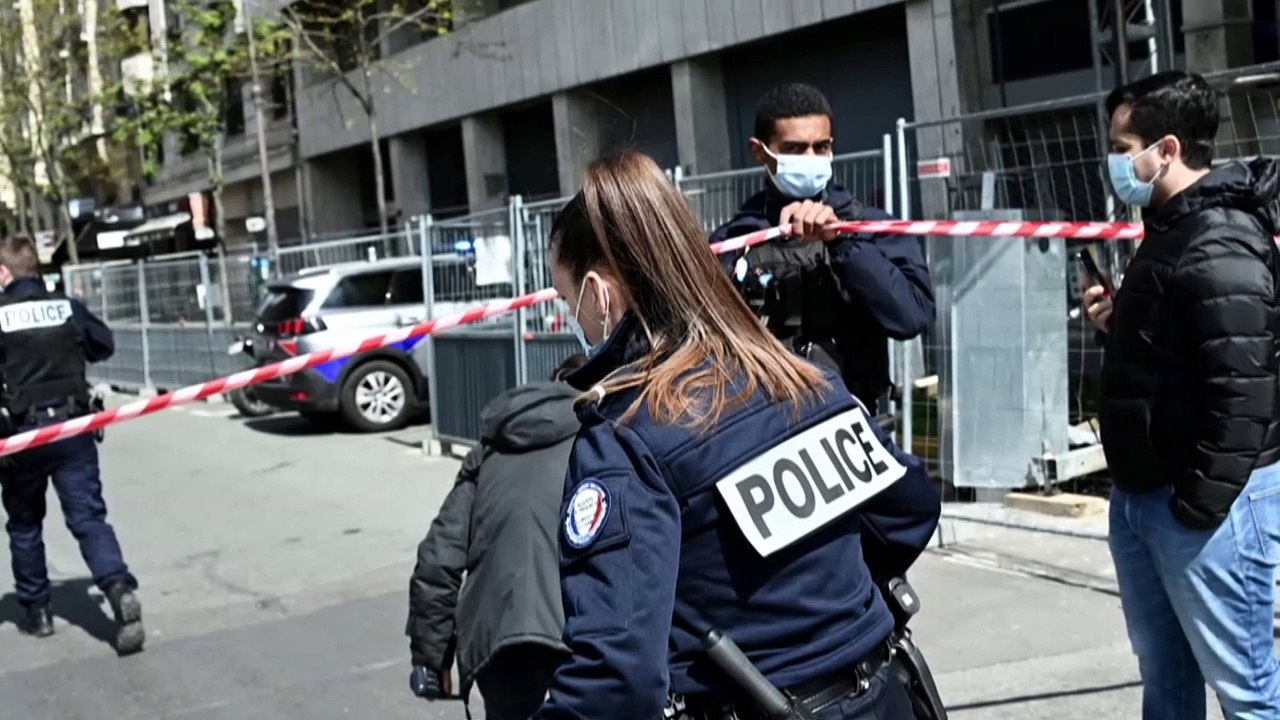 Ein Toter nach Schüssen vor Pariser Klinik