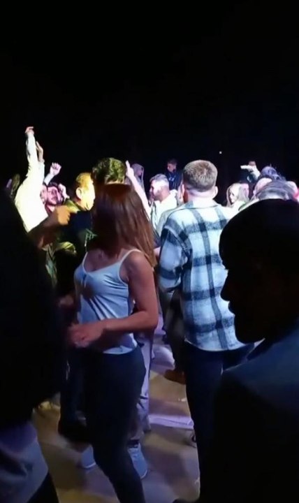 Antalya'da 5 yıldızlı otelde eğlence; koronavirüs unutuldu