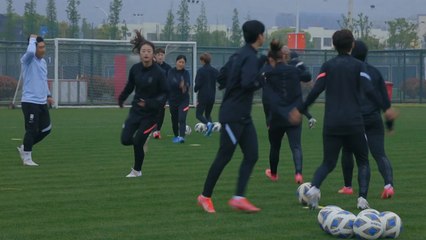 여자축구 황금세대, 중국 맞대결...올림픽 분수령 / YTN