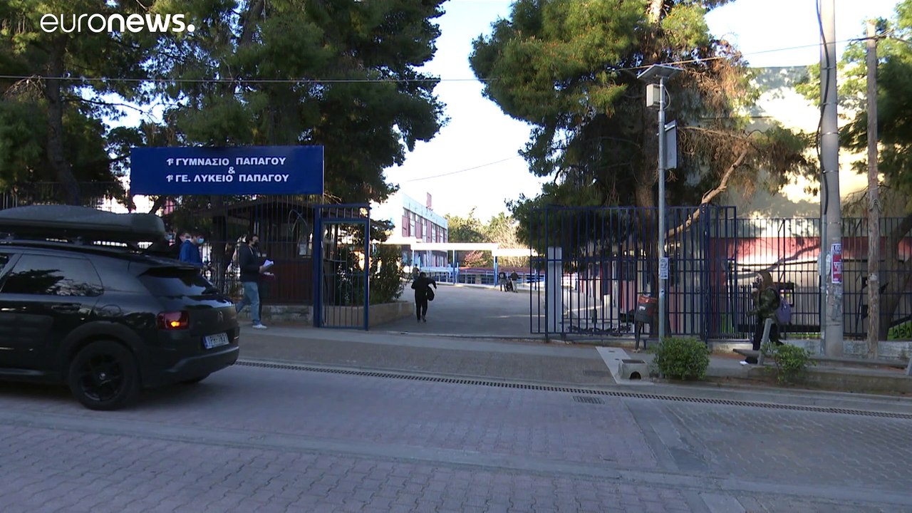 Trotz 3. Welle: griechische Gymnasien wieder geöffnet