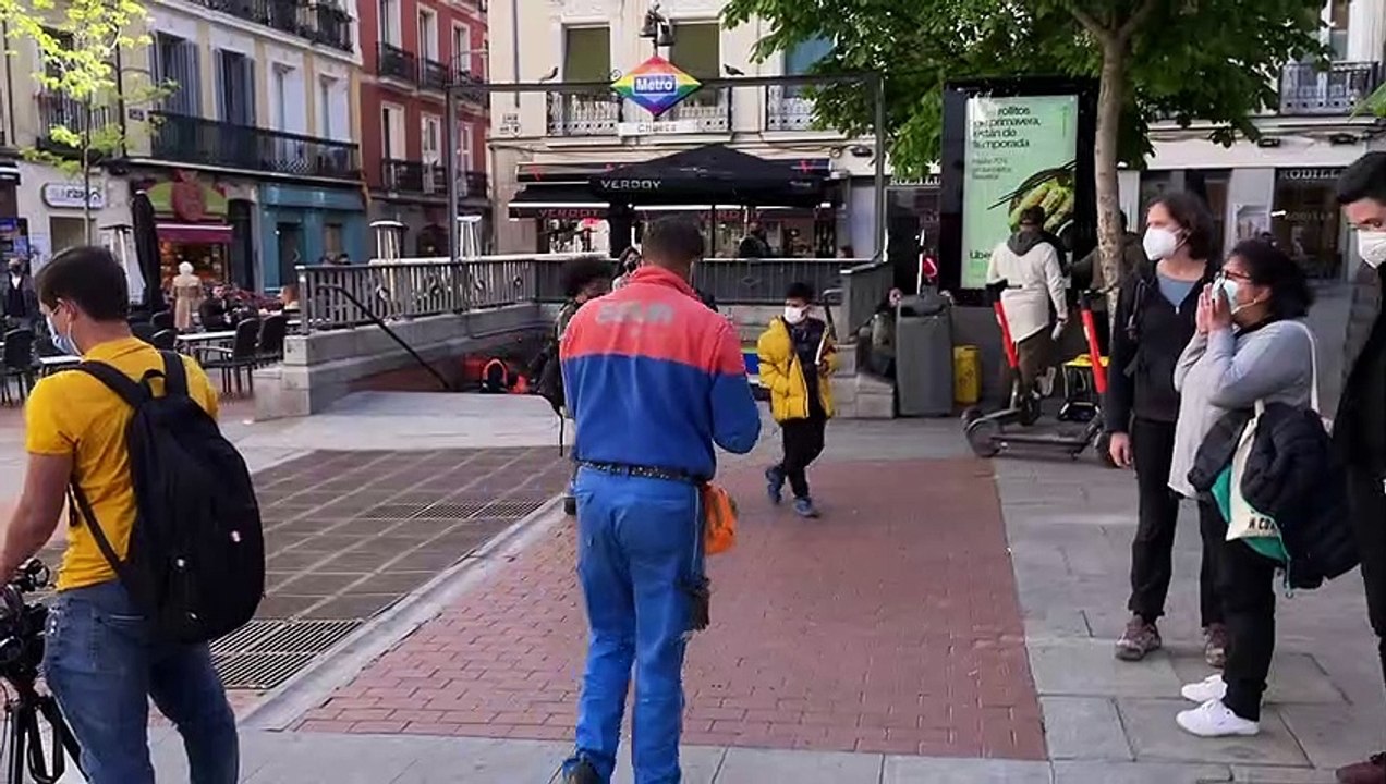 Gritos contra Isabel Díaz Ayuso en Chueca: "¡Inversión en Sanidad Pública!"