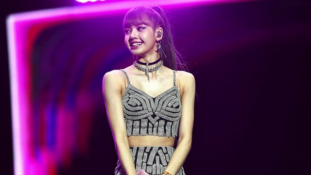 How Koreans Really Get 90 Degree Shoulders│Korean Beauty Standards