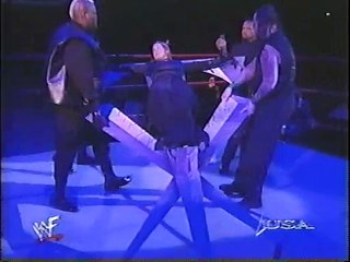 Stephanie gets crucified (1999-04-26)