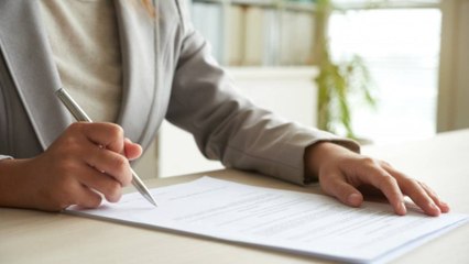 Polémica por pensión a personas trans ¿a qué edad debería ser?