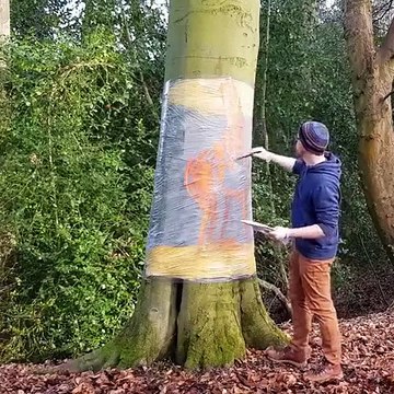 Cet artiste réalise un travail impressionnant avec du papier film