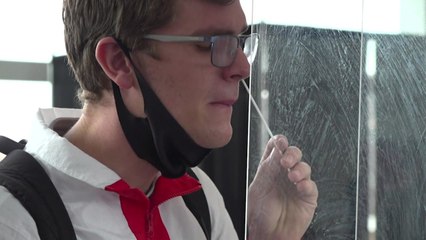 [앵커리포트] '들쑥날쑥' 자가진단키트...서울 노래방서 실험? / YTN