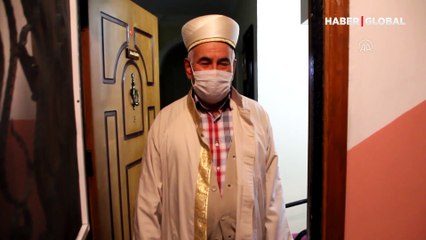 Antalya'da apartmanda teravih namazı! Kapıları açık bıraktılar