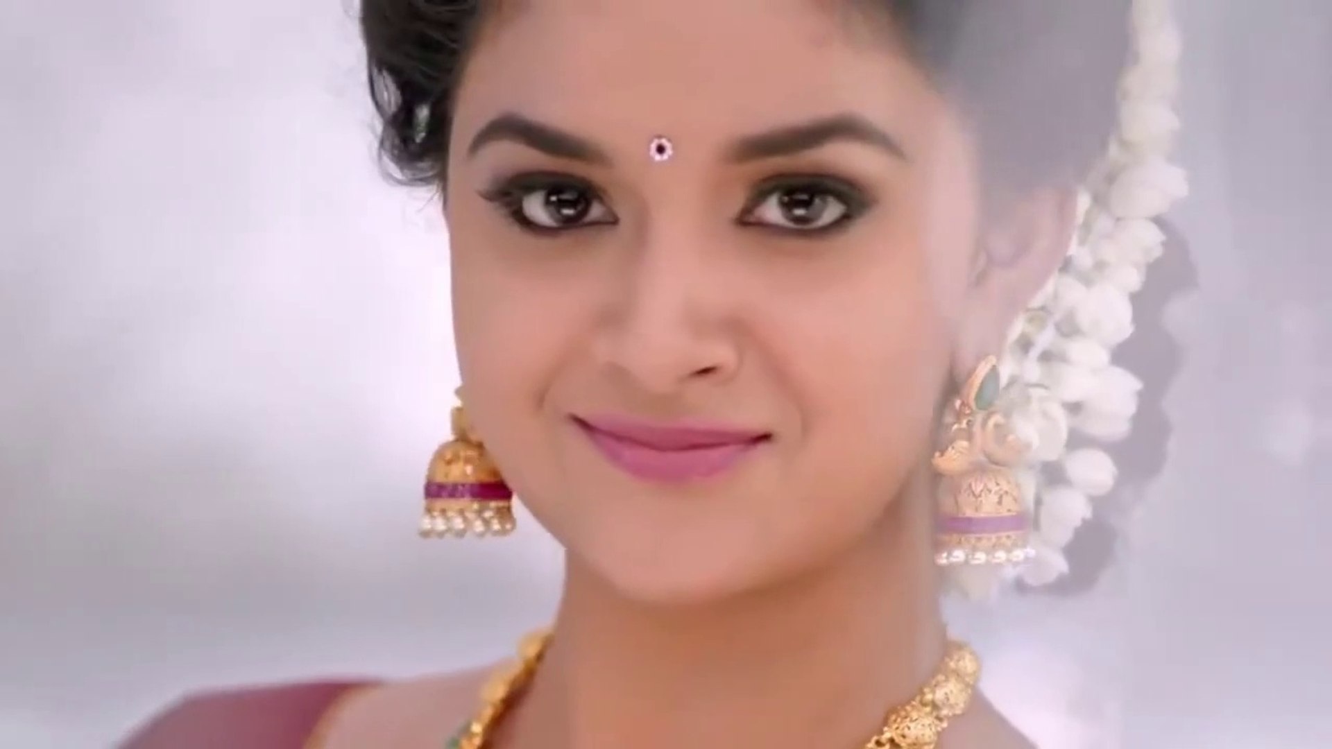 Keerthi Suresh South Actress Cute Expressions CloseUp HD - video Dailymotion