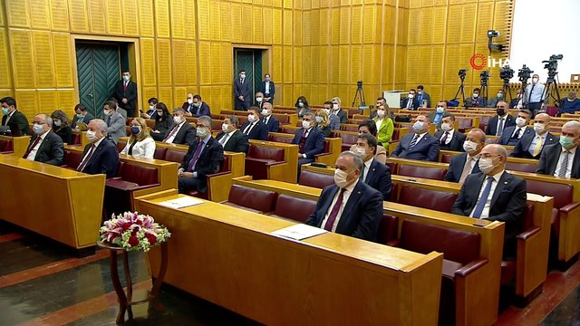 MHP Genel Başkanı Bahçeli: '104 amiralin hazırlayıp, 4 Nisan gece yarısı servis ettiği darbe bildirisini haklı çıkarmaya, ifade ve düşünce özgürlüğü kisvesiyle maskelemeye çalışanlar milli iradeye içten içe tahammülsüz olan vesayetçi çevre